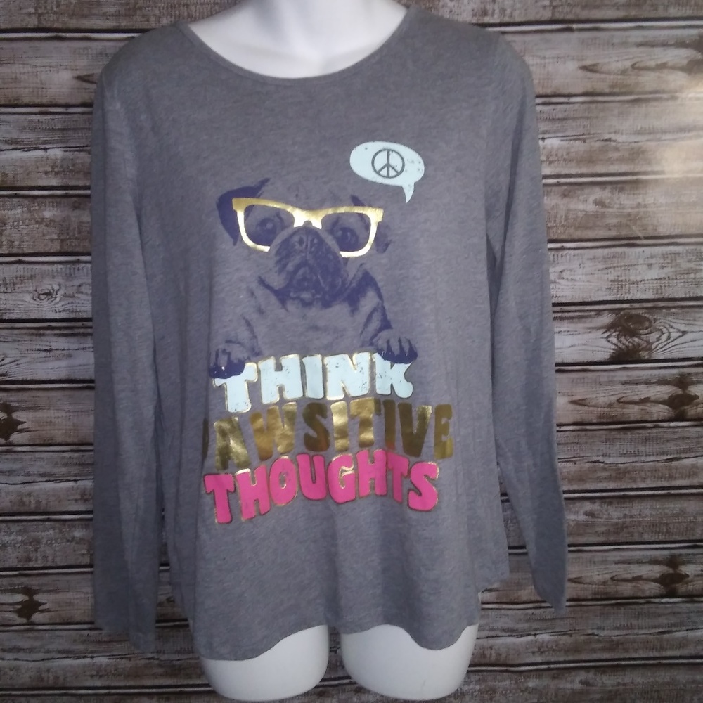 NWOT GREY LONG SLEEVE T-SHIRT
